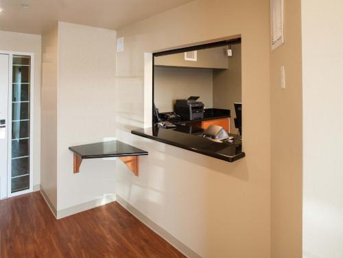 WoodSpring Suites Kansas City Lenexa in Lenexa, USA