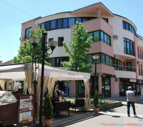 Apartmani Central 4 & Free Parking