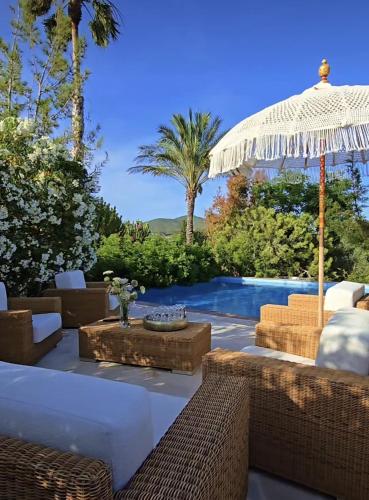 'Bohemian Pearl' - artsy oasis in the North of Ibiza