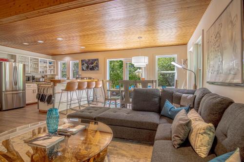 Red Elephant | 4BR - Fire Pit - River & Downtown – khách sạn tại Hailey (ID)