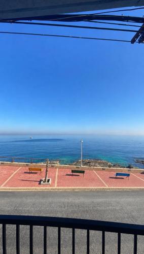 SG seaview apartment in Xghajra