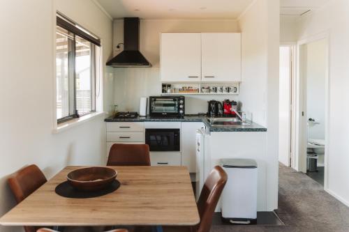 2 bedrooms, 3 beds