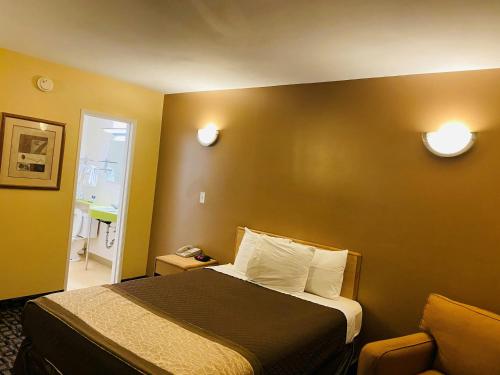 M Star Hotel Mansfield - image 30