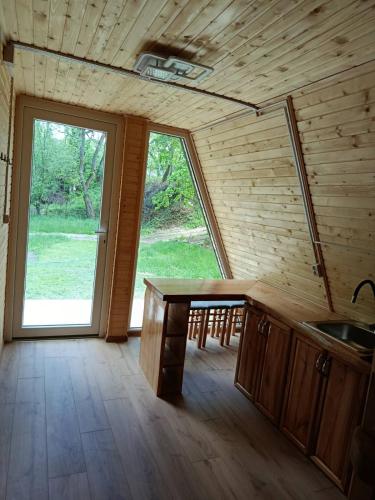 A-frame family in Sheshory