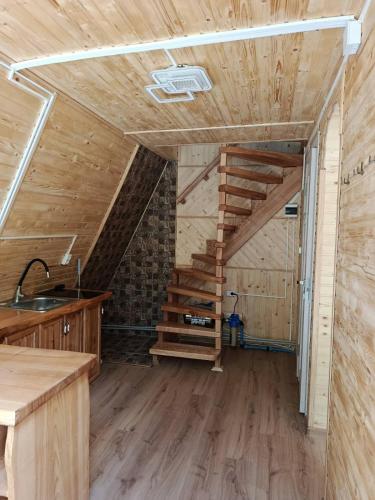 A-frame family in Sheshory
