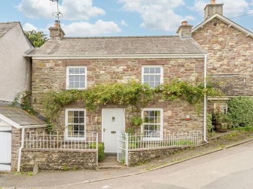 Iekārtas, 2 Bed in Crickhowell oc-bn023 in Llangynidr