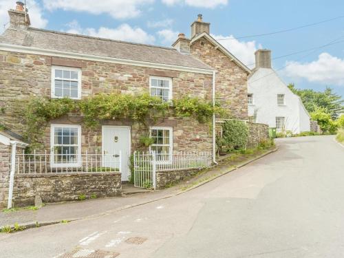 Iekārtas, 2 Bed in Crickhowell oc-bn023 in Llangynidr