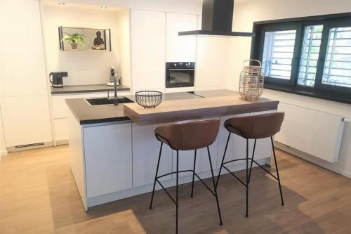 Spacious Apartment with Sauna & Roof Terrace in Domburg - Ooststraat 3 in Domburg