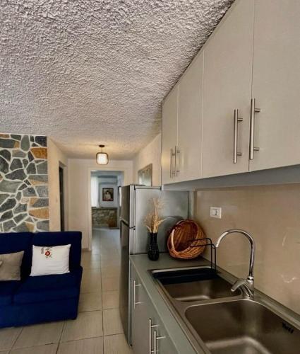 Binos Apartments Ksamil - image 3