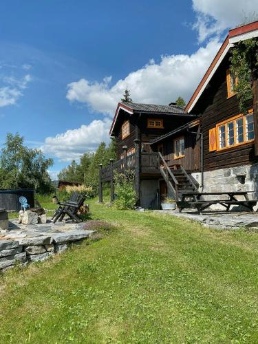 Viesnīcas āriene, Log Cabin With View Of Gaustatoppen in Austbygd