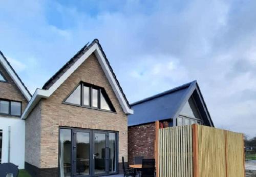 Holiday home with beach cabin in Domburg - Singel 5a in Domburg