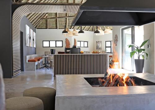 Mziki Safari Lodge in Beestekraal
