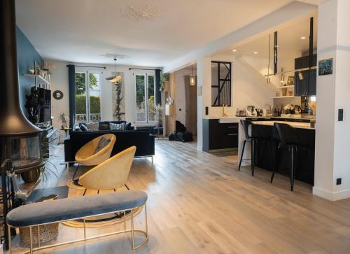 Urban Cocoon Proche Paris StLazare in Коломб