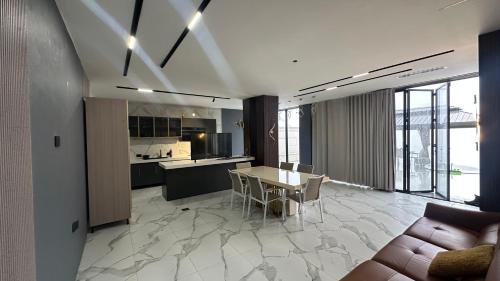 Grape Resort منتجع وشاليهات عنب in อัญลูน