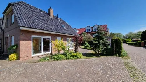 Ferienhaus Windland - mit Garten, Kamin und Sauna in Dranske, Deutschland