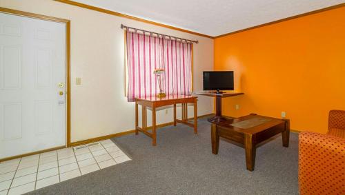 Magnuson Hotel Extended Stay Canton Ohio - image 31