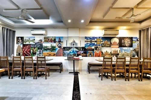 Restaurant, Hotel Purple Orchid Near Yashobhoomi in Dwarka