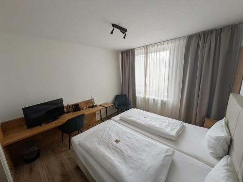 Double room, economy