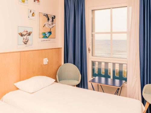 2 twin beds