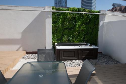 Balcony/terrace, Suites Rio Elba in Major Tower-Pink zone