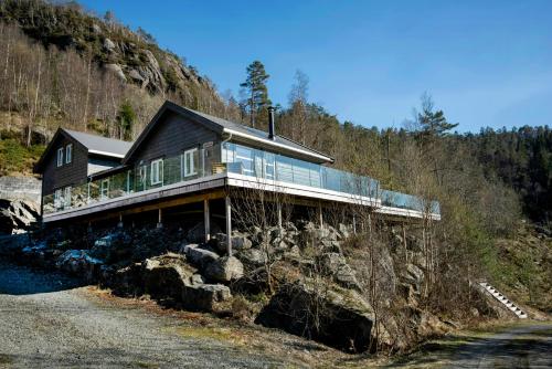 A szálláshely kívülről, Spacious Cabin With Lake Views In Åvesdalen (Spacious Cabin With Lake Views In Avesdalen) in Moi