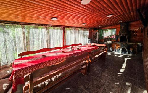 Étterem, Вила ОРЕХИТЕ in Dupnitsa