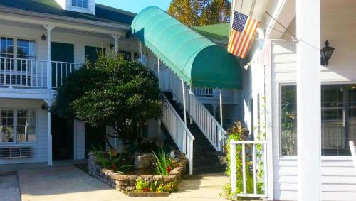 Stratford Motor Inn East Ellijay - image 37