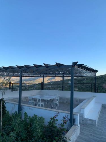 Olives Hill Farm in ジャラシュ