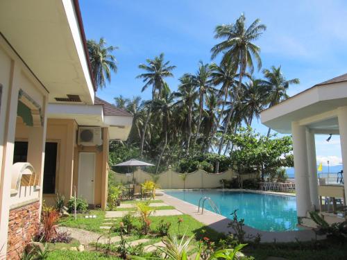 Ucoy Beach Resort in Libertad (Antique)