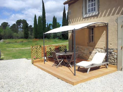 A szálláshely kívülről, Les Pins - Domaine Russol in Peyriac-Minervois