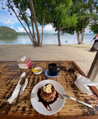 El-Mindri Bungalow dan Resto in Gili Gede