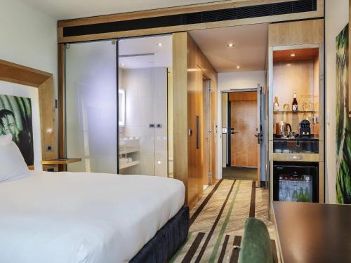 Executive King Room