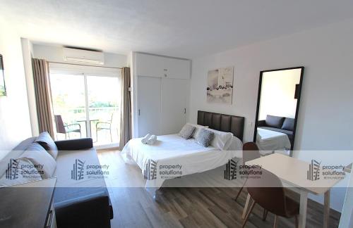 421 Júpiter Apartamento - Vista lateral al mar y a las montañas - Playa a 600 metros (421 Jupiter Apartamento - Vista lateral al mar y a las montanas - Playa a 600 metros) in Беналмадена