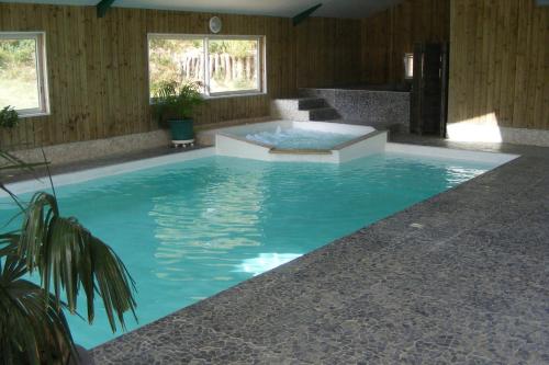 Chalet Le Douglas 30 Personnes in Genissieux (Rhone-Alpes)