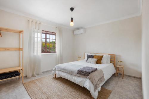 Casa Jasmin - Country Retreat with Sunny Garden in เรกูเอนโก กรันเด
