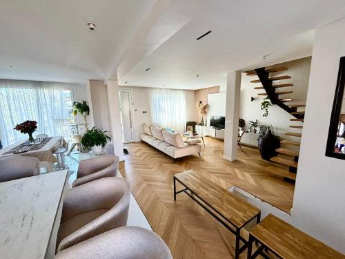 Magnifique Maison Chaleureuse et Accueillante - Location, gîte - Maisons-Alfort