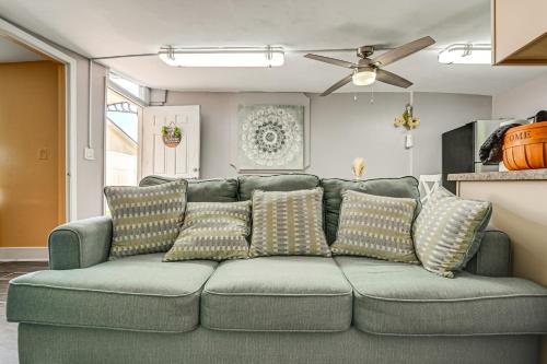 2 Mi to Public Pool! Cozy Naples Cottage w/ Patio in Lely Resort