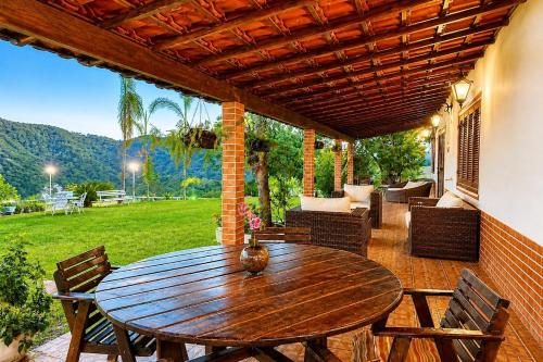 Rancho Paraíso (Rancho Paraiso) in Paracambi