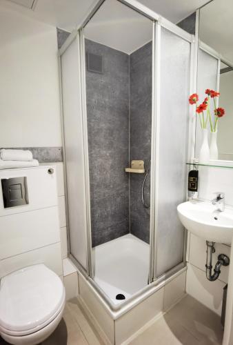 Hotel Italia - image 37