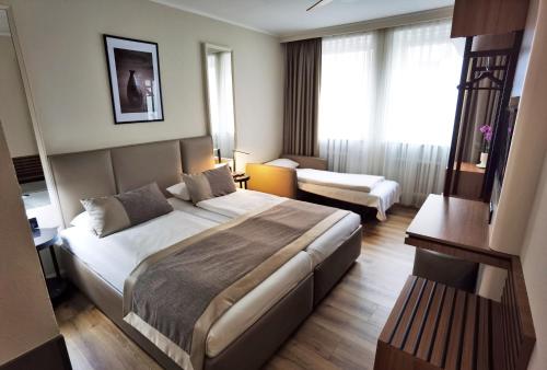 Hotel Italia - image 28
