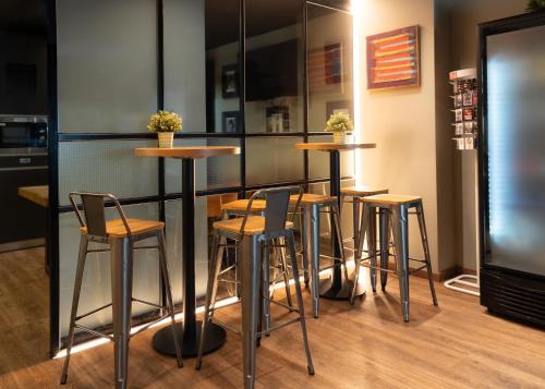 แอร์โฮสเทล บาร์เซโลนา แอร์พอร์ต 24ชั่วโมง (Airhostel Barcelona Airport 24h) in สนามบินบาร์เซโลนา