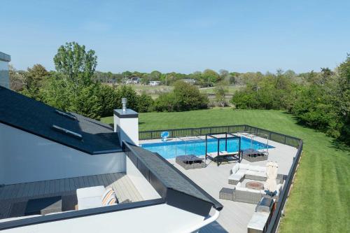 Tanners Villa by Rove Travel - Pool & Sauna Escape in Vesthemptonas pludmale (NY)