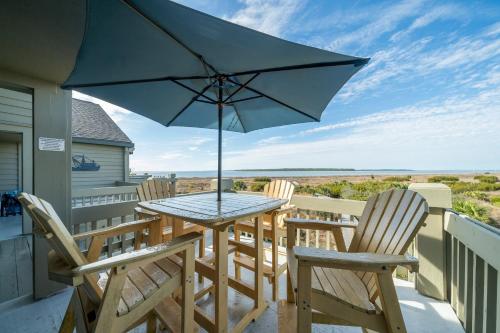 1346 Pelican Watch Villa in Seabrook saar (SC)