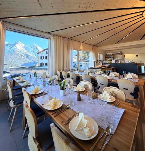Restaurante, Hotel Bellavista Ftan in Ftan