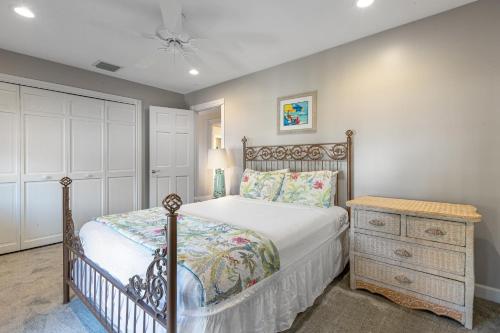 KW270FLR The Southernmost Comfort House - image 2