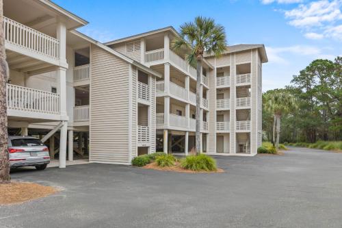 2017 Marsh Walk Villa - image 12