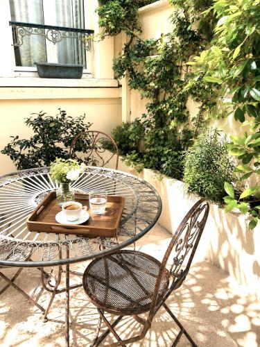 Garden, Hotel des Bains in 14th - Tour Montparnasse