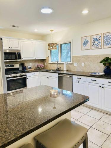 1111 Summerwind Cottage in Seabrook saar (SC)