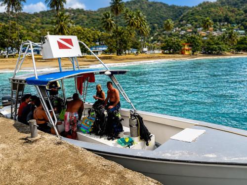 Sports and activities, Manta Lodge and Dive Centre in Speyside