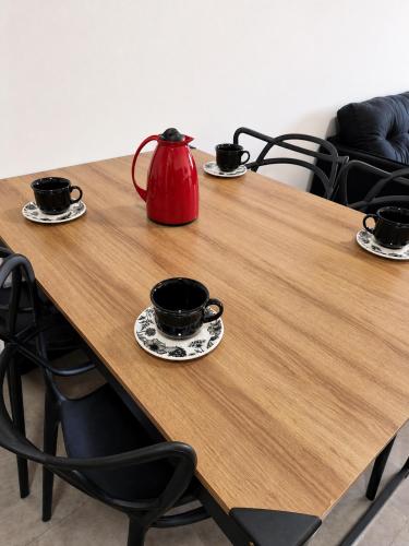 Refúgio Urbano - Apto 01 - Oferecemos kit de boas vindas com opções de cafés e bolacinhas (Refugio Urbano - Apto 01 - Oferecemos kit de boas vindas com opcoes de cafes e bolacinhas) in Ouroeste